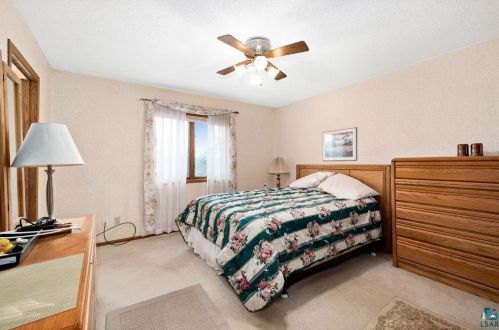 402 Anoka St, Duluth MN 55802 exterior