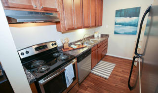 3915 Camelback Rd, Phoenix AZ  85018-2633 exterior