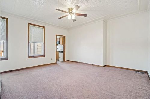 5205 Stanton Ave, Pittsburgh PA 15201-2592 exterior