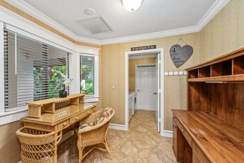 91 Cypress Vw Dr, Naples FL 34113-8080 exterior