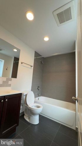 115 Allen St, Philadelphia PA 19125-4101 exterior