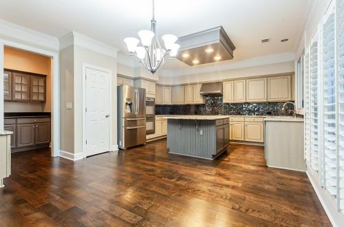 755 Glenridge Close Dr, Atlanta GA  30328-3476 exterior