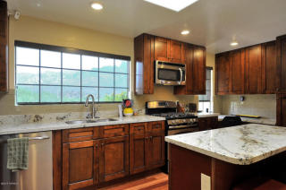 10915 1st Ave, Tucson AZ  85737-6631 exterior