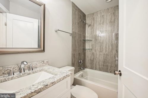 107 5th Ave, Glen Burnie MD 21061-3607 exterior