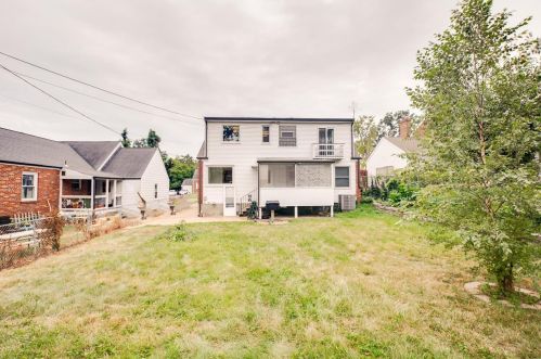 6325 Darlow Dr, Saint Louis MO 63123-3317 exterior