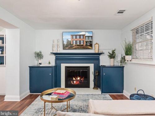 6070 Alexander Ave, Alexandria VA  22310-4382 exterior