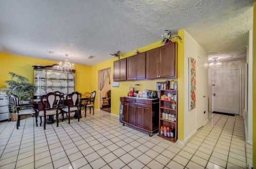 2634 Meadow Bend Ct, Duluth GA 30096-6037 exterior