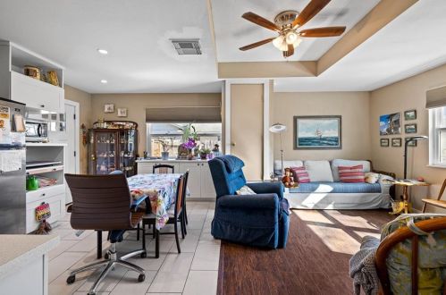 2409 Comburg Castle Way, Austin TX 78748-5259 exterior