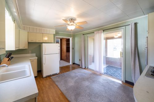 2795 Thornapple River Dr, Grand Rapids MI 49546-6844 exterior