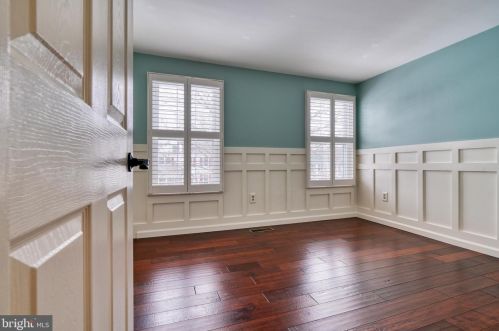 1609 Mithering Ln, Silver Spring MD 20905-7045 exterior