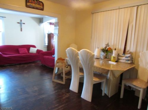 132 Coddington St, Rahway NJ 07065-3007 exterior