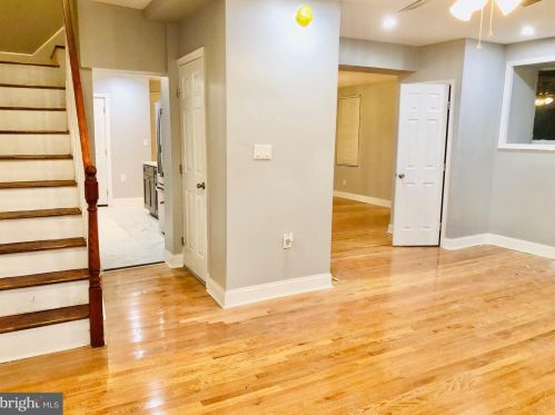 6442 Limekiln Pike, Philadelphia PA 19138-3103 exterior