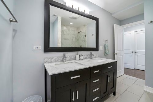 4310 Bernard St, Chicago IL 60618-1109 exterior