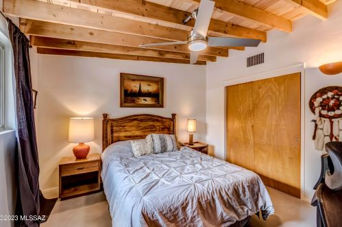 6611 Paseo San Ciro, Tucson AZ  85710-2107 exterior