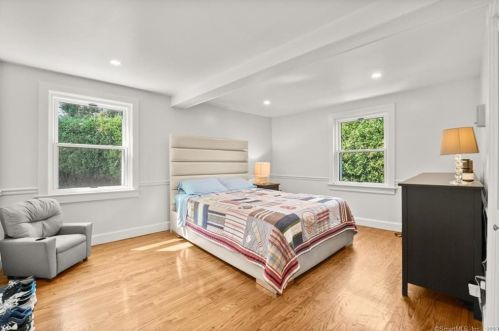 304 Orch St, Greenwich CT exterior