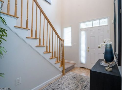 83 Hoover Ave, Princeton, NJ 08540-4635