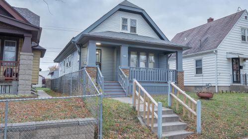 3346 36, Milwaukee WI 53216-3718 exterior