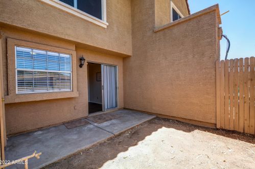 4601 102nd Ave, Phoenix AZ  85037-5202 exterior