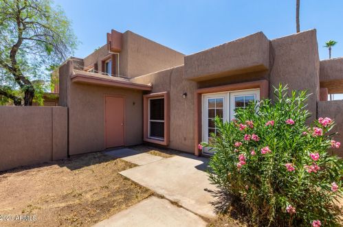 1430 53 Ave, Phoenix AZ 85043-1747 exterior