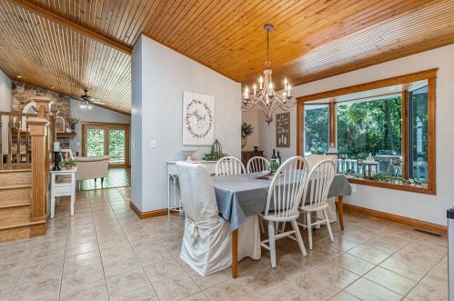 6243 Robertson Rd, Middlevle MI 49333-8731 exterior