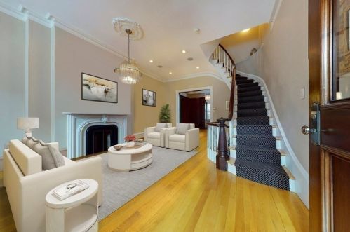 129 Newton St, Boston MA exterior