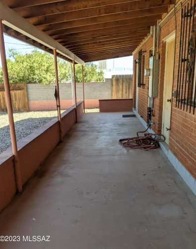1934 Calle Pacifica, Tucson AZ  85745-2119 exterior