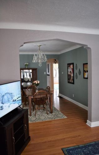 5252 Lindenwood Ave, Saint Louis MO 63109-1756 exterior