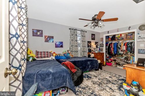 265 Old State Rd, Limerick PA 19468-3214 exterior