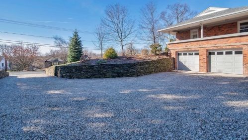 1110 Amostown Rd, West Springfield MA 01089-4309 exterior