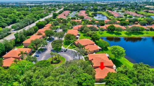 9757 Kamena Cir, Boynton Beach FL 33436-3958 exterior