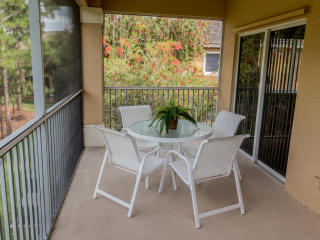 8236 Mulligan Cir, Fort Pierce FL  34986-3308 exterior