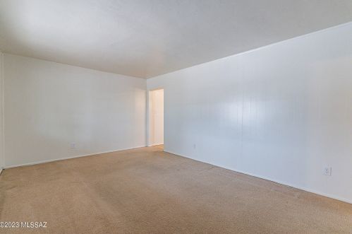 817 District St, Tucson AZ 85714-1105 exterior