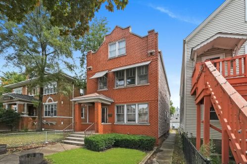 4827 Damen Ave, Chicago, IL 60625-1412
