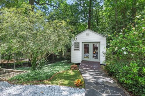 1827 Marlbrook Dr, Atlanta GA 30307-1768 exterior