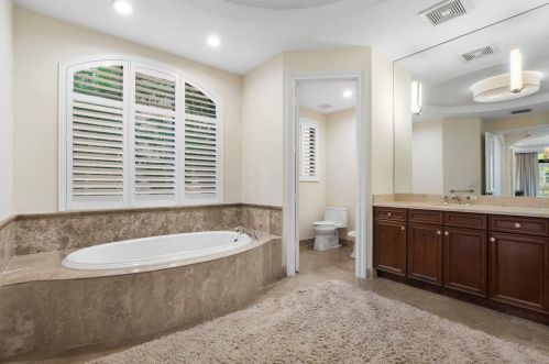 17894 Monte Vis Dr, Boca Raton FL 33496-1057 exterior