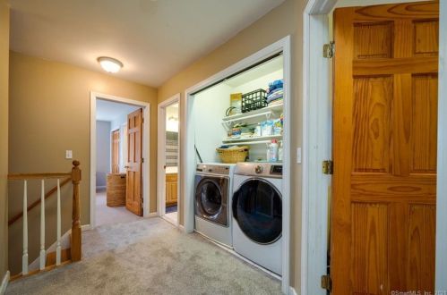 232 Burnham Rd, Exeter CT 06249-1404 exterior