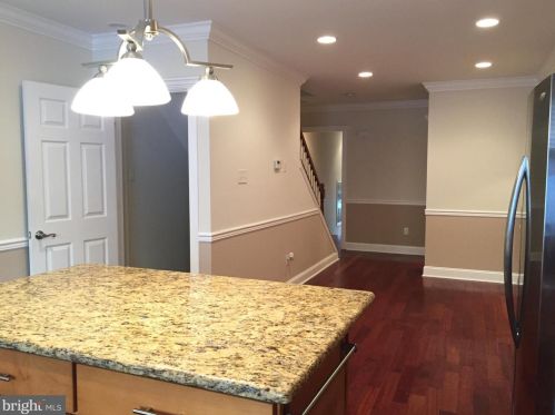 1017 19th St, Philadelphia PA  19146-2606 exterior