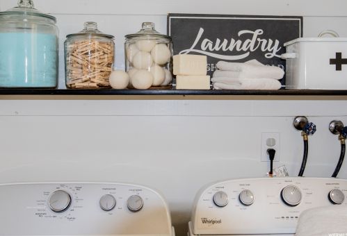 3058 Linton Dr, Taylorsville UT 84088-4632 exterior