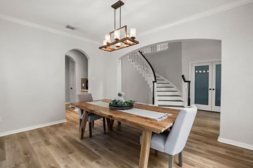 14 Sunny Oaks Pl, Conroe TX 77385-3663 exterior