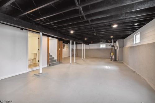 89 Franklin St, Verona NJ  07044-1922 exterior