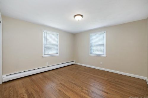 112 East St, New Britain CT  06051-3645 exterior