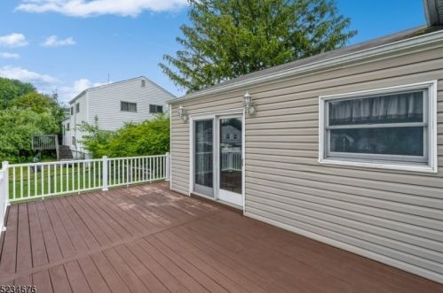 19 Richard St, Dover NJ 07801-2023 exterior