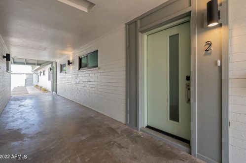 4639 12th Ave, Phoenix AZ  85013-7606 exterior