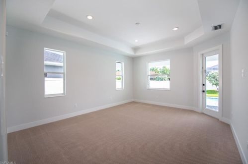 24 Johnnycake Dr, Naples FL 34110-1345 exterior