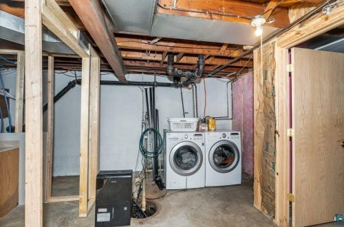 5740 Old Miller Trunk Hwy, Duluth MN 55811-1222 exterior