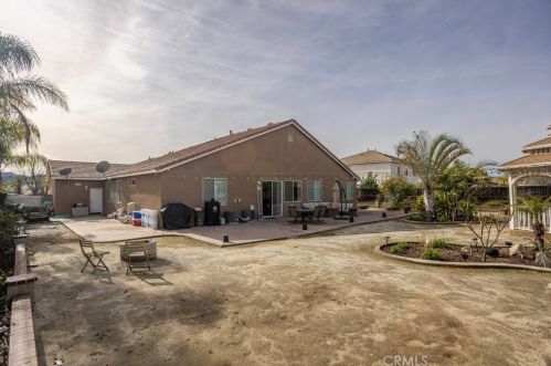 19148 Painted Rock St, Perris CA  92570-6534 exterior
