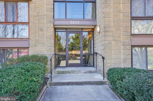 5101 Maris Ave, Alexandria, VA 22304-1958