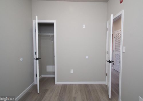 1906 23 St, Philadelphia PA 19145-2601 exterior