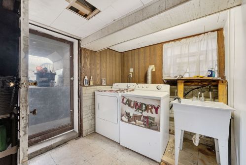 2825 Lotus Ave, Chicago IL 60641-3224 exterior