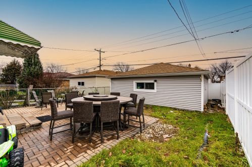 7311 Pensacola Ave, Chicago IL 60706-1156 exterior